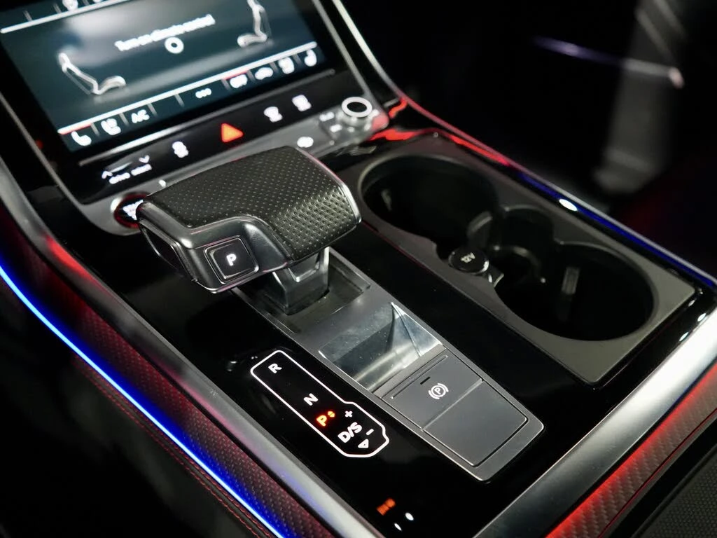 Audi RSQ8 * 4.0Т* QUATTRO* АвтоКредит* (ЦЕНА ДО БГ) - изображение 10