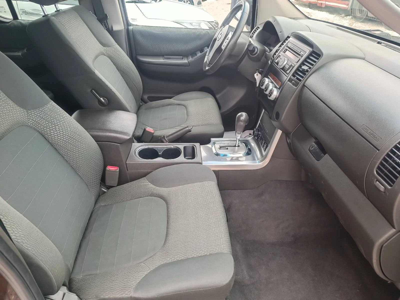 Nissan Navara 2.5 dCi | Mobile.bg � ����������� 9