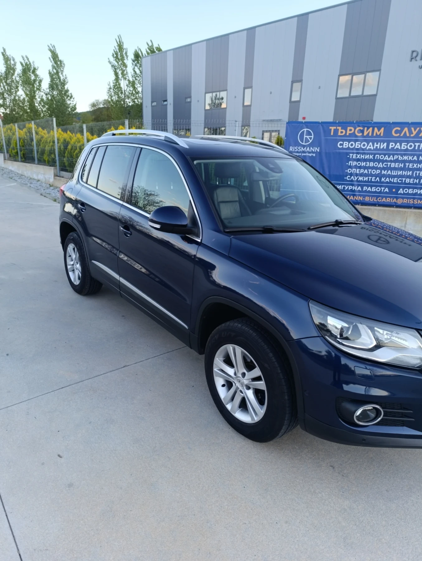 VW Tiguan 2.0TSI, снимка 17 - Автомобили и джипове - 54332815