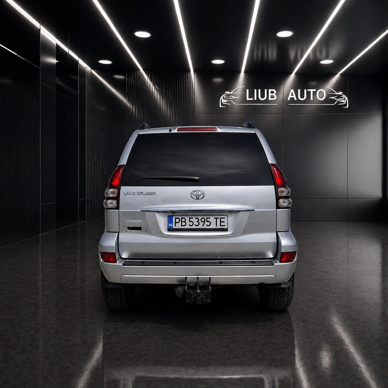 Toyota Land cruiser 120, снимка 6 - Автомобили и джипове - 54344007