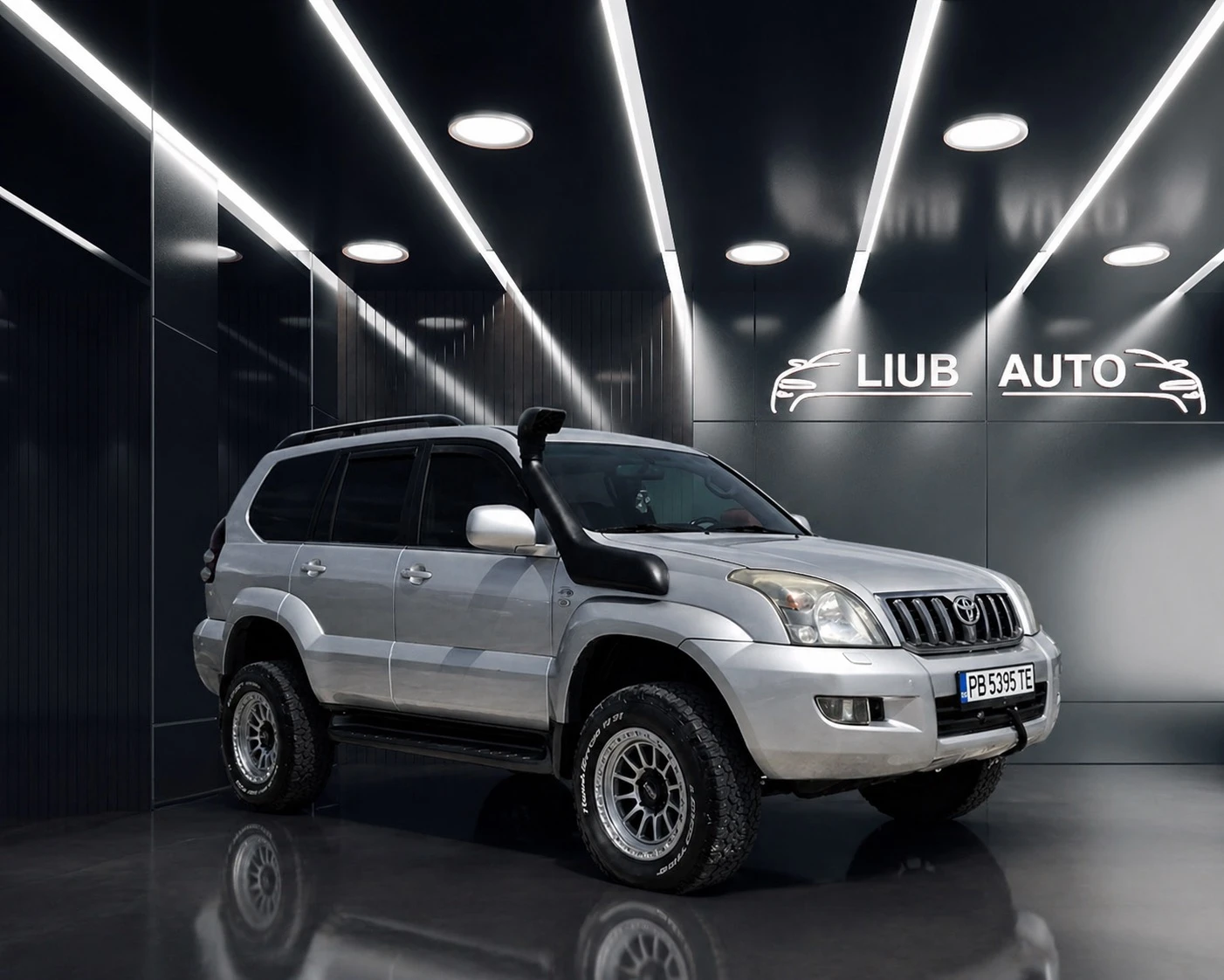 Toyota Land cruiser 120, снимка 2 - Автомобили и джипове - 54344007