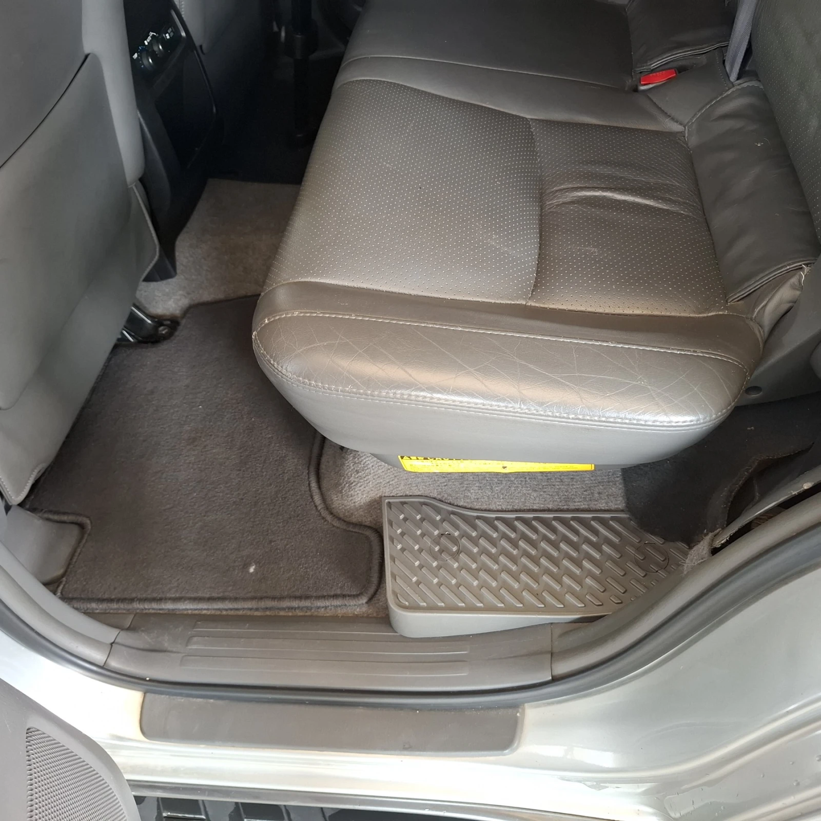 Toyota Land cruiser 120, снимка 12 - Автомобили и джипове - 54344007