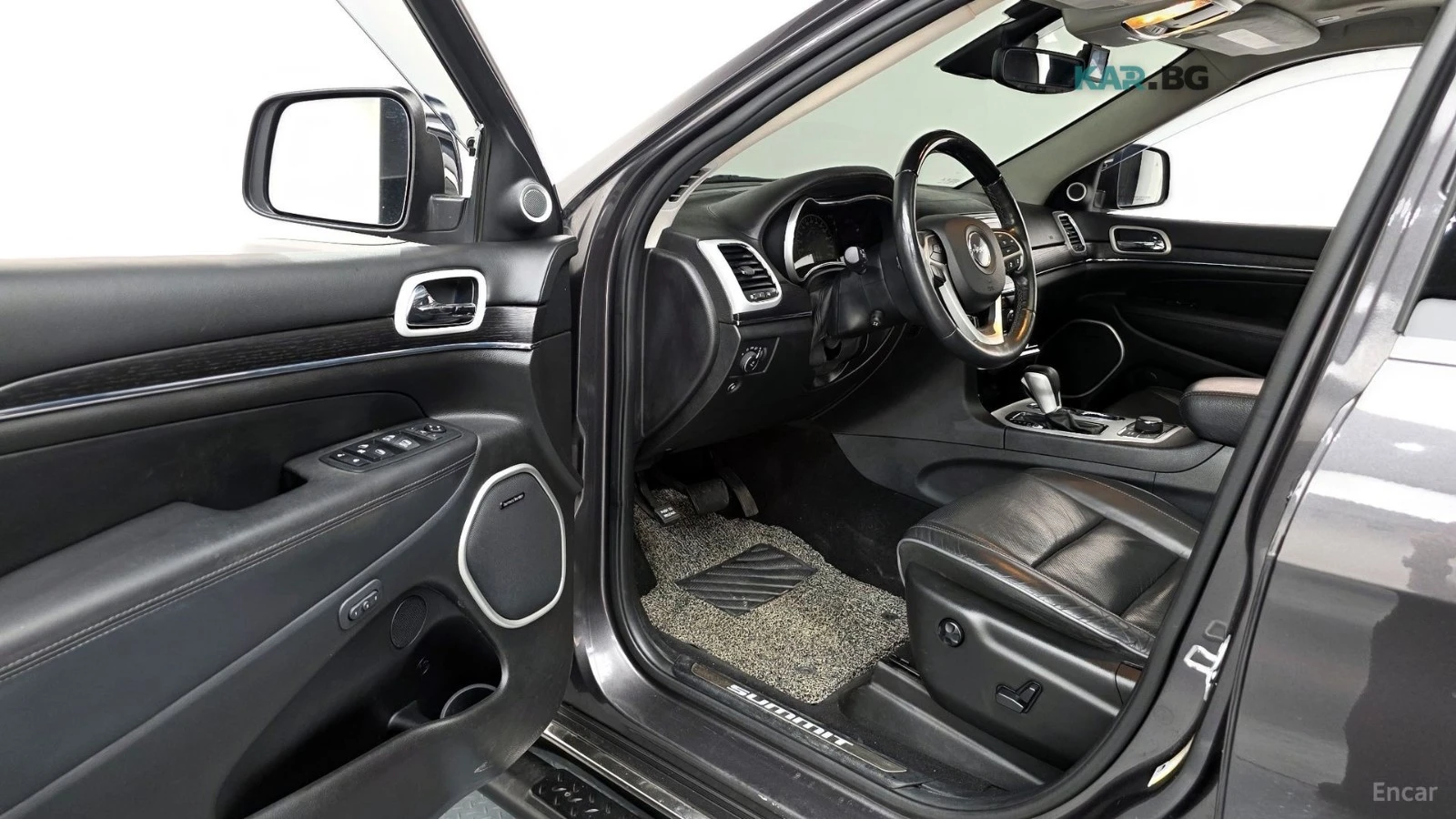 Jeep Cherokee CarPlay Harman Kardon Adaptive Cruis Control Обдух, снимка 10 - Автомобили и джипове - 54886007