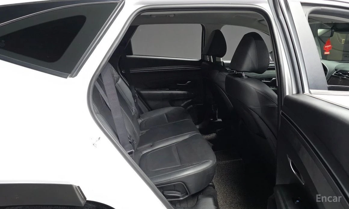 Hyundai Tucson, снимка 12 - Автомобили и джипове - 55551944