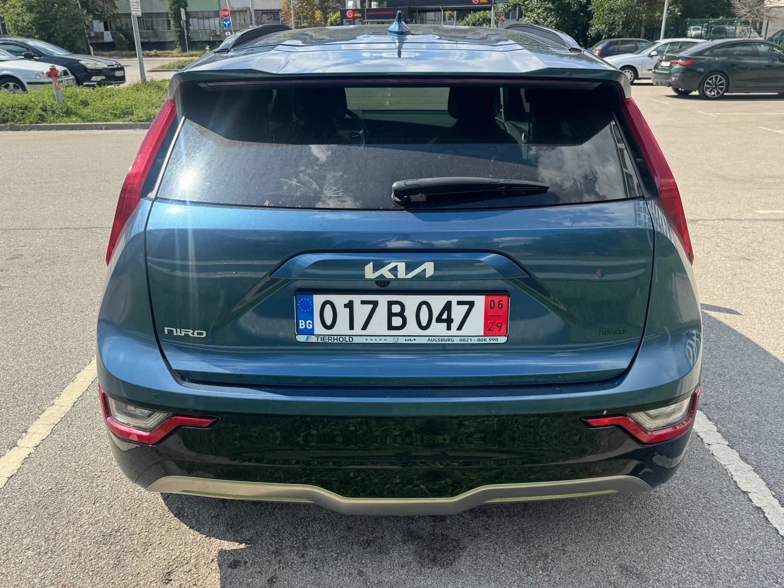 Kia Niro 64kWh Vision, снимка 6 - Автомобили и джипове - 55835836