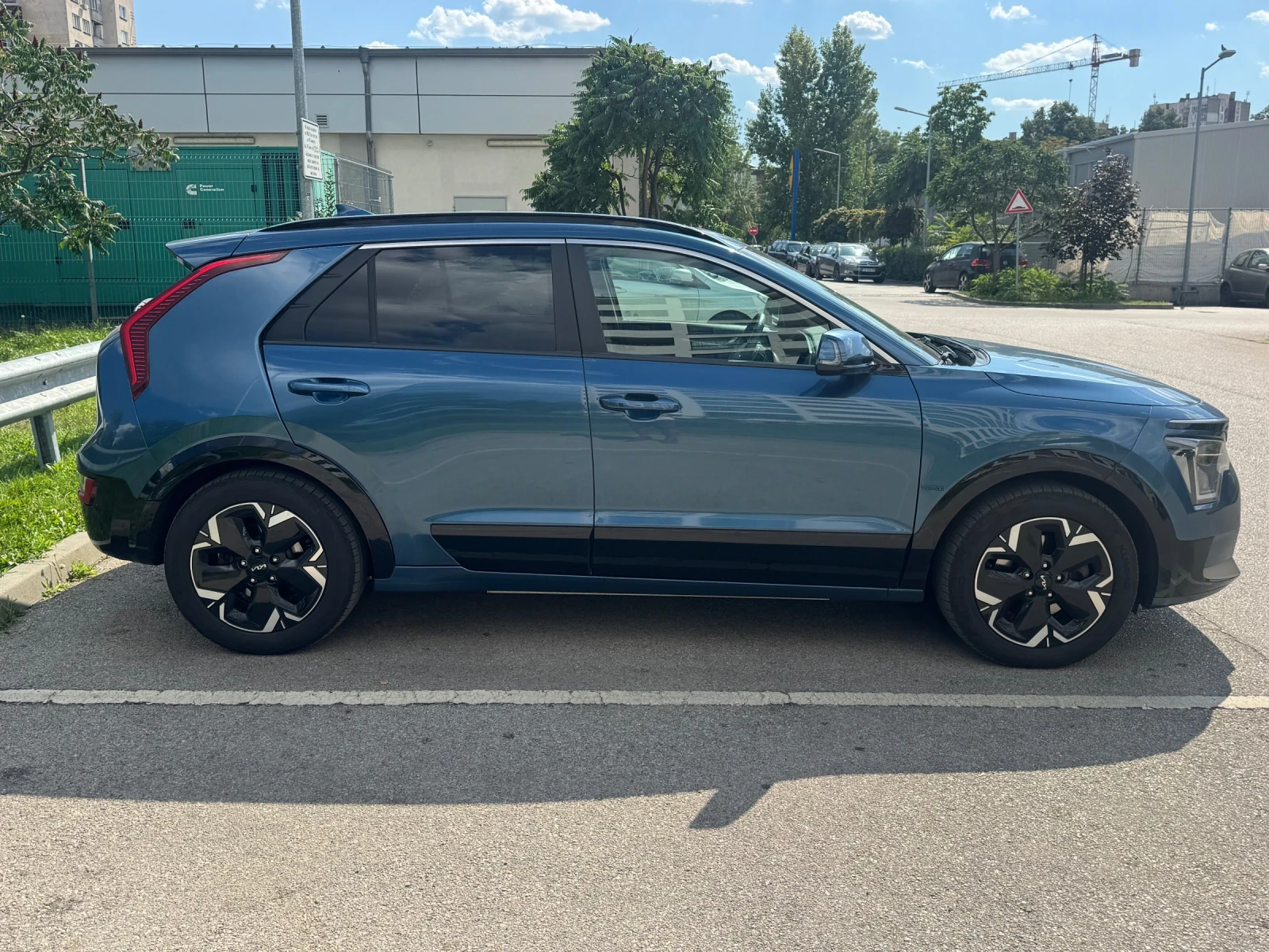 Kia Niro 64kWh Vision, снимка 4 - Автомобили и джипове - 55835836