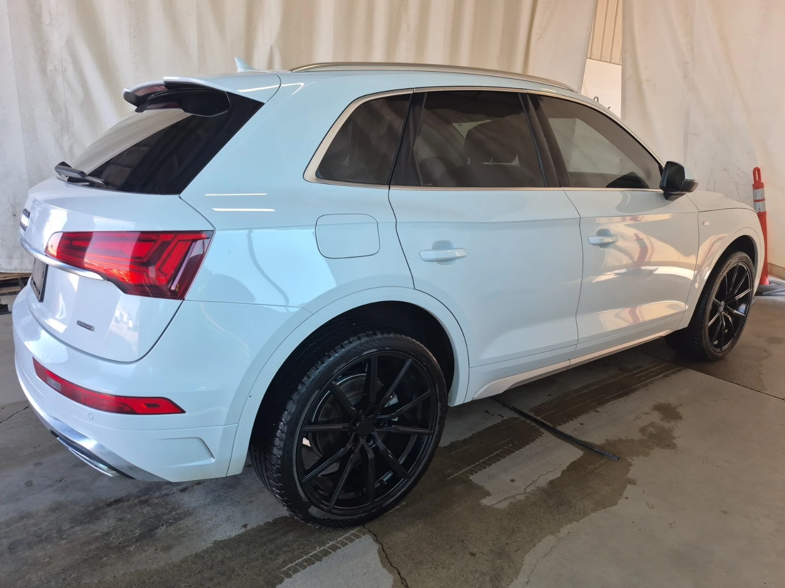 Audi Q5 PROGRESSIV / АВТОКРЕДИТ, снимка 3 - Автомобили и джипове - 56087910