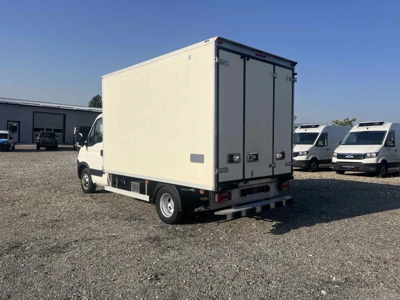 Iveco Daily Топ!40C15!3000!До3.5т!Хладилен!, снимка 4 - Бусове и автобуси - 51590528