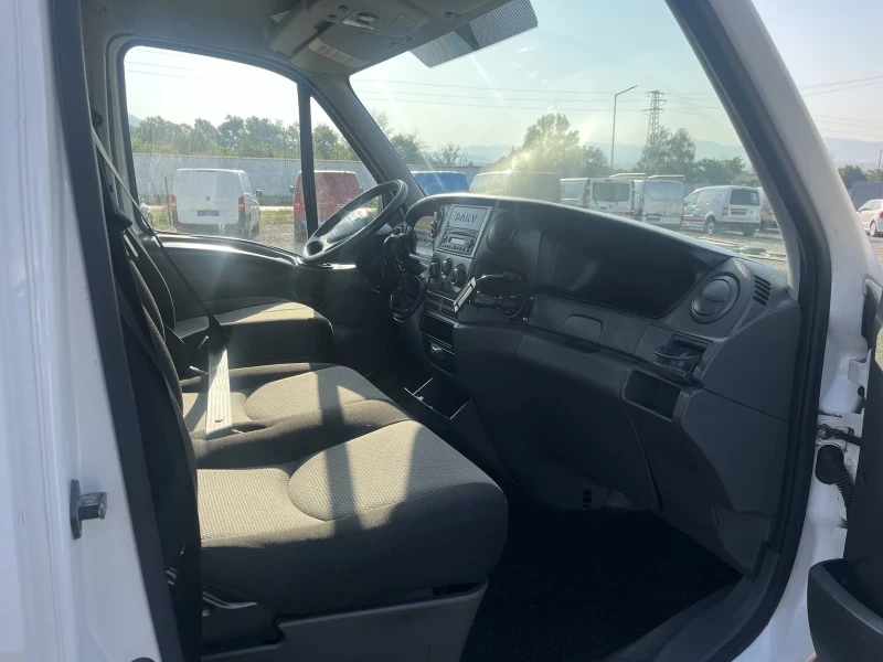 Iveco Daily Топ!40C15!3000!До3.5т!Хладилен!, снимка 9 - Бусове и автобуси - 51590528