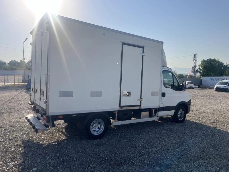 Iveco Daily Топ!40C15!3000!До3.5т!Хладилен!, снимка 5 - Бусове и автобуси - 51590528