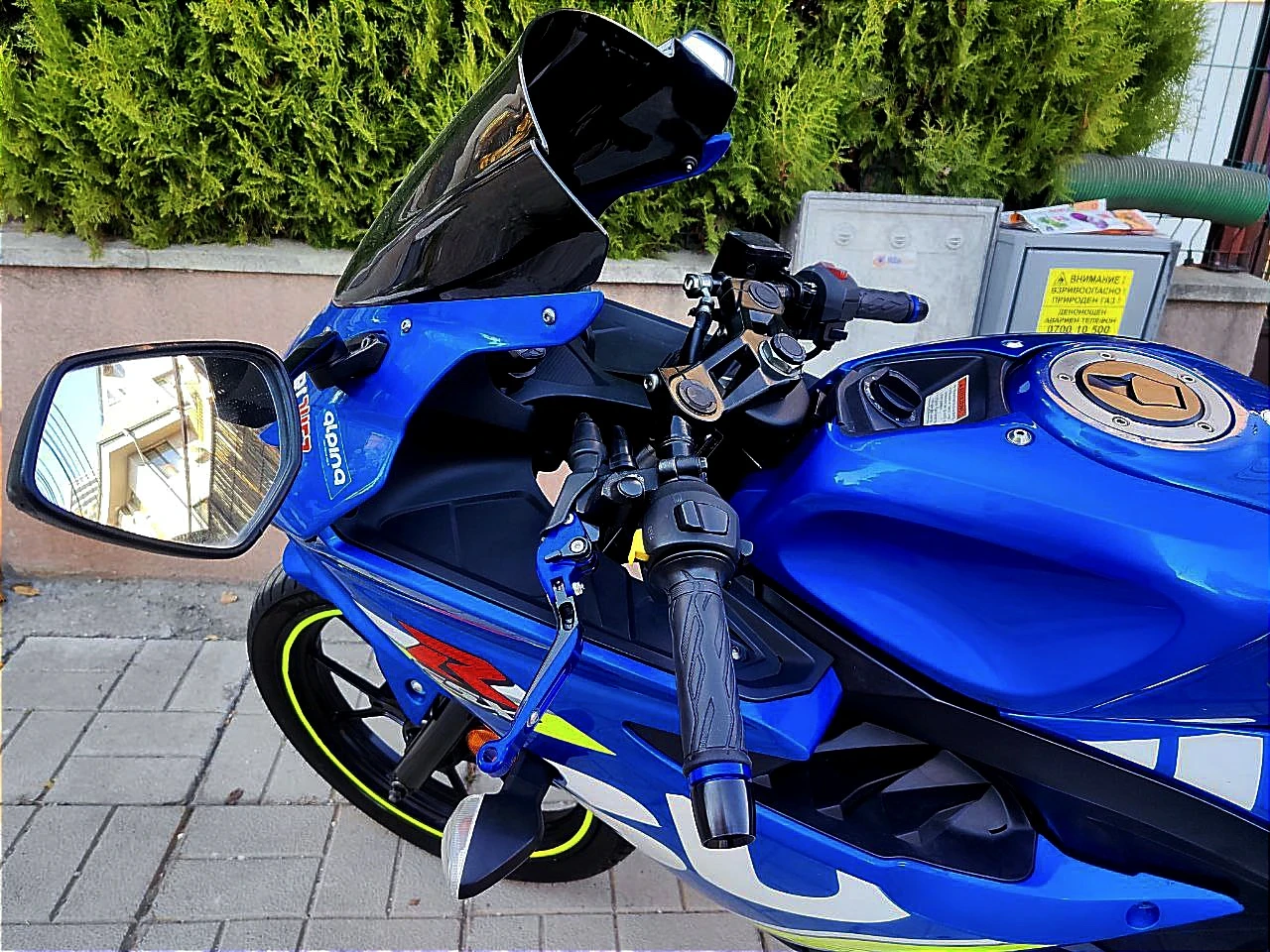 Suzuki Gsxr 125 - изображение 2