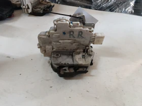 ����� �� �������� �� ����� (����� �����)  4F0839016A Audi A6