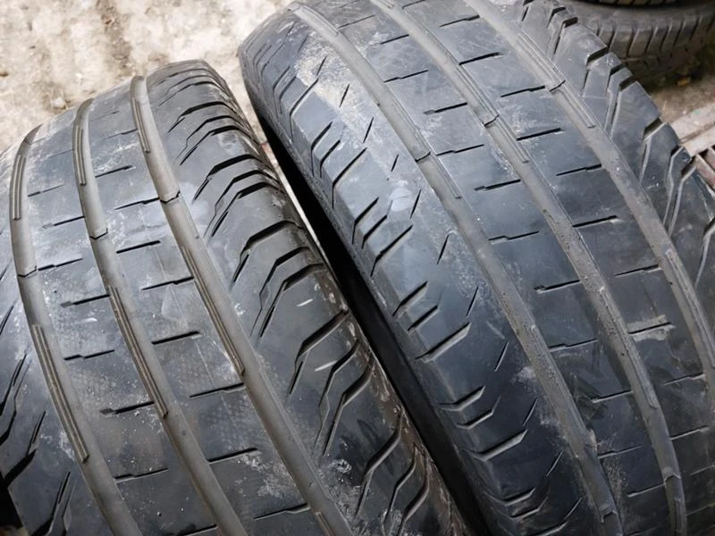 Гуми Летни 235/65R16, снимка 2 - Гуми и джанти - 35789345