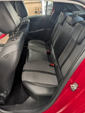 Peugeot 208 e208, снимка 10