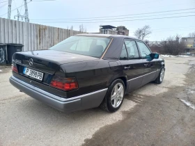 Mercedes-Benz 124 250D, снимка 5