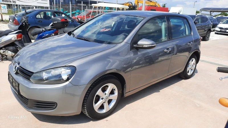 VW Golf 1.2 Бензин. 125 кс., снимка 3 - Автомобили и джипове - 47383961