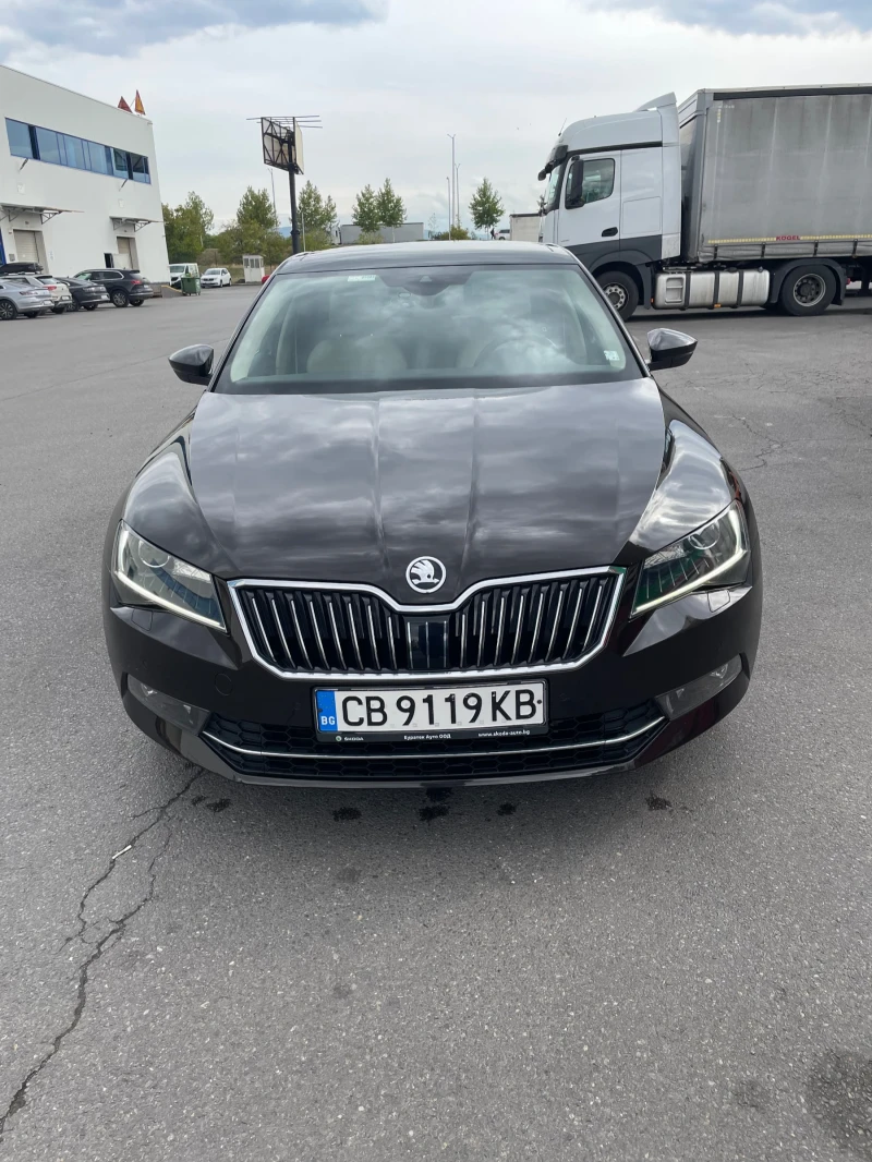 Skoda Superb LAURINL & KLEMENT - N1, снимка 1 - Автомобили и джипове - 47269519