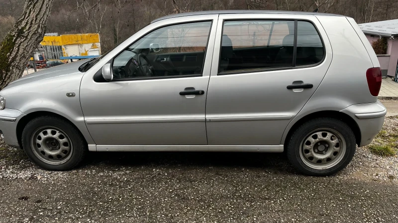 VW Polo, снимка 2 - Автомобили и джипове - 48326613