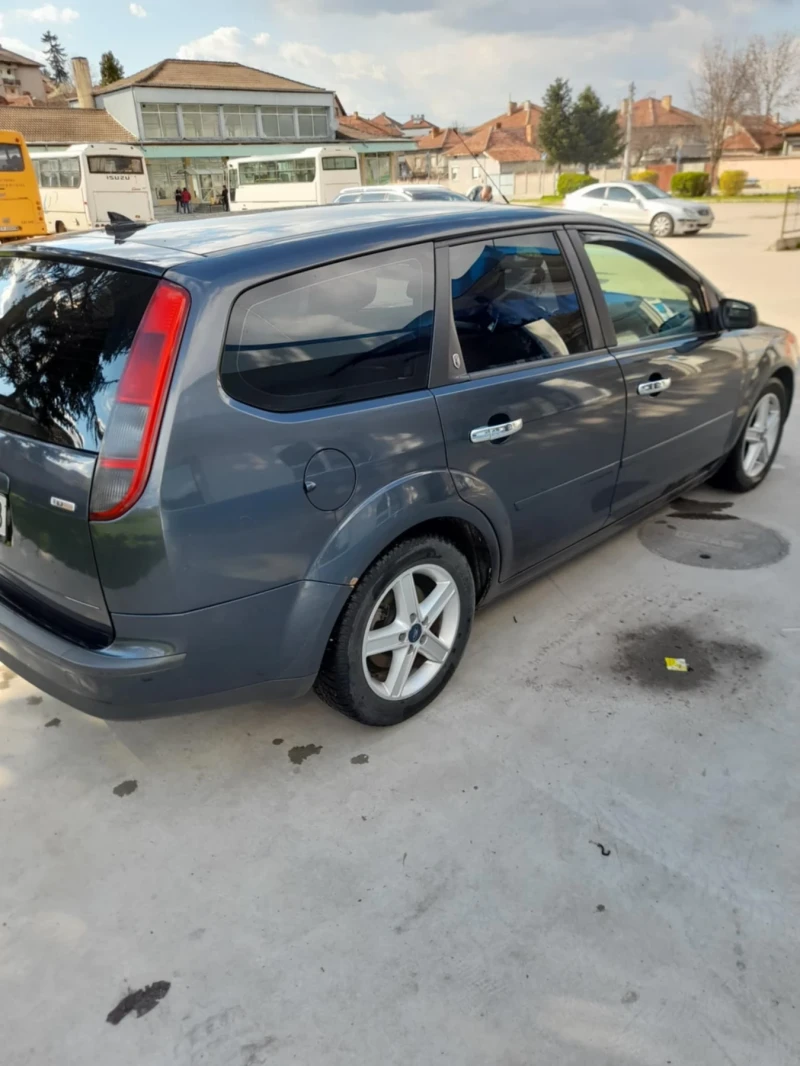 Ford Focus 2.0 tdci 136 ps, снимка 5 - Автомобили и джипове - 49269133