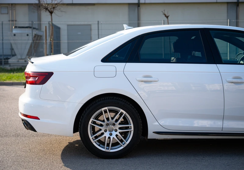 Audi A4 * Matrix* S-line * , снимка 10 - Автомобили и джипове - 51492192