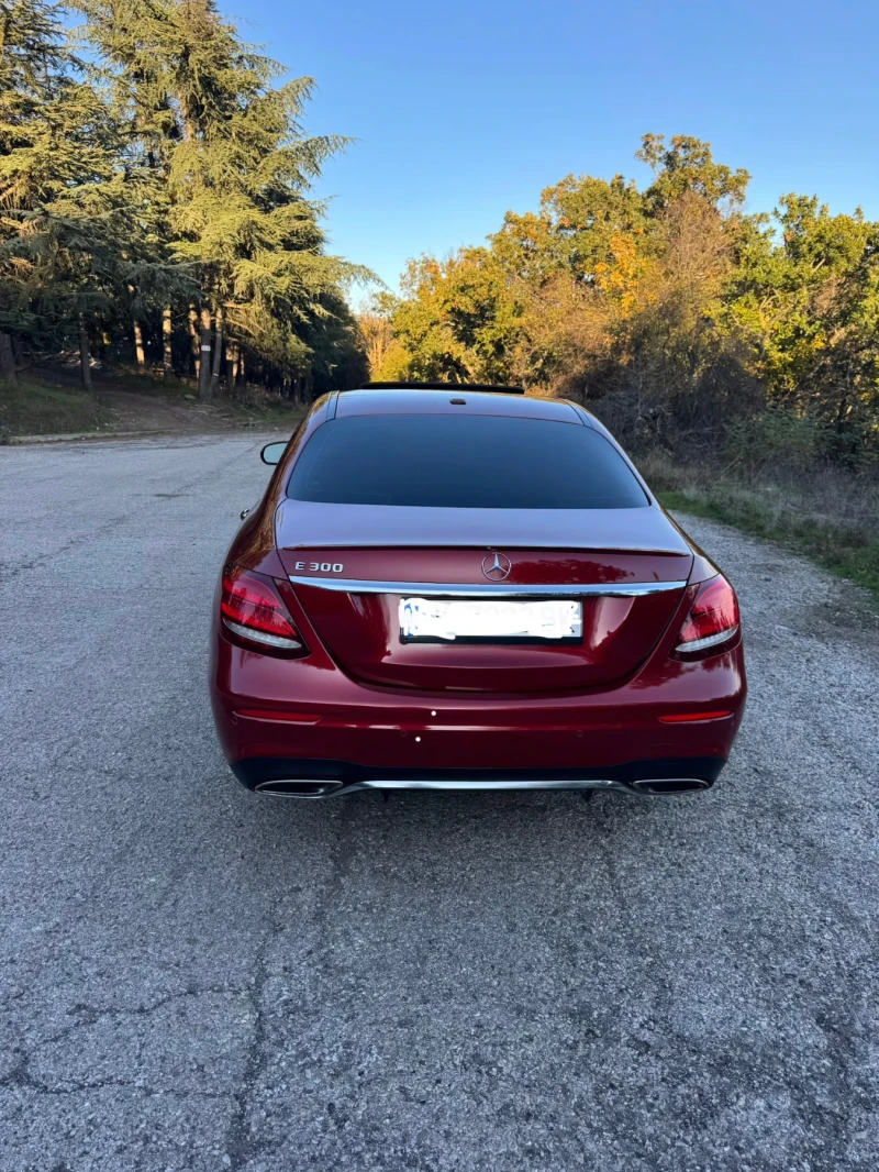 Mercedes-Benz E 300, снимка 7 - Автомобили и джипове - 52382954