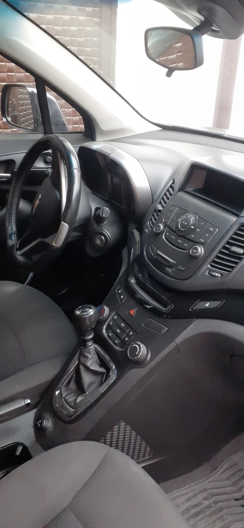 Chevrolet Orlando, снимка 8 - Автомобили и джипове - 52582766