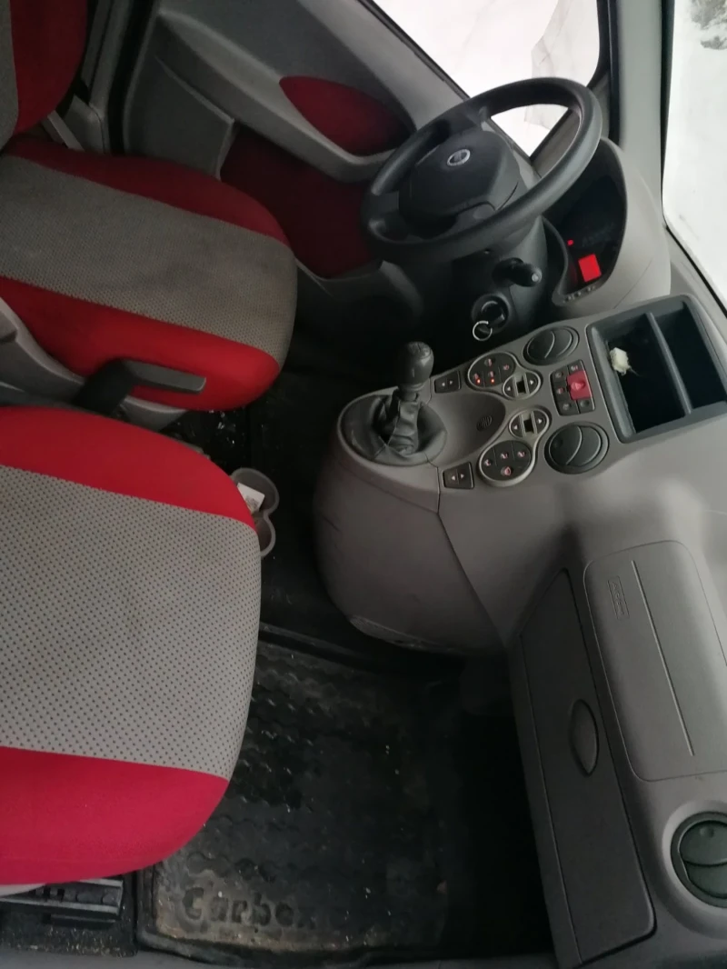 Fiat Panda 4Х4 НА ЧАСТИ 1.2 БЕНЗИН КЛИМАТРОНИК , снимка 13 - Автомобили и джипове - 52938094