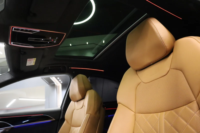 Audi S8 FACELIFT* NIGHT VISION* RS* DIGITAL OLED LIGHT* B&, снимка 14 - Автомобили и джипове - 53356148