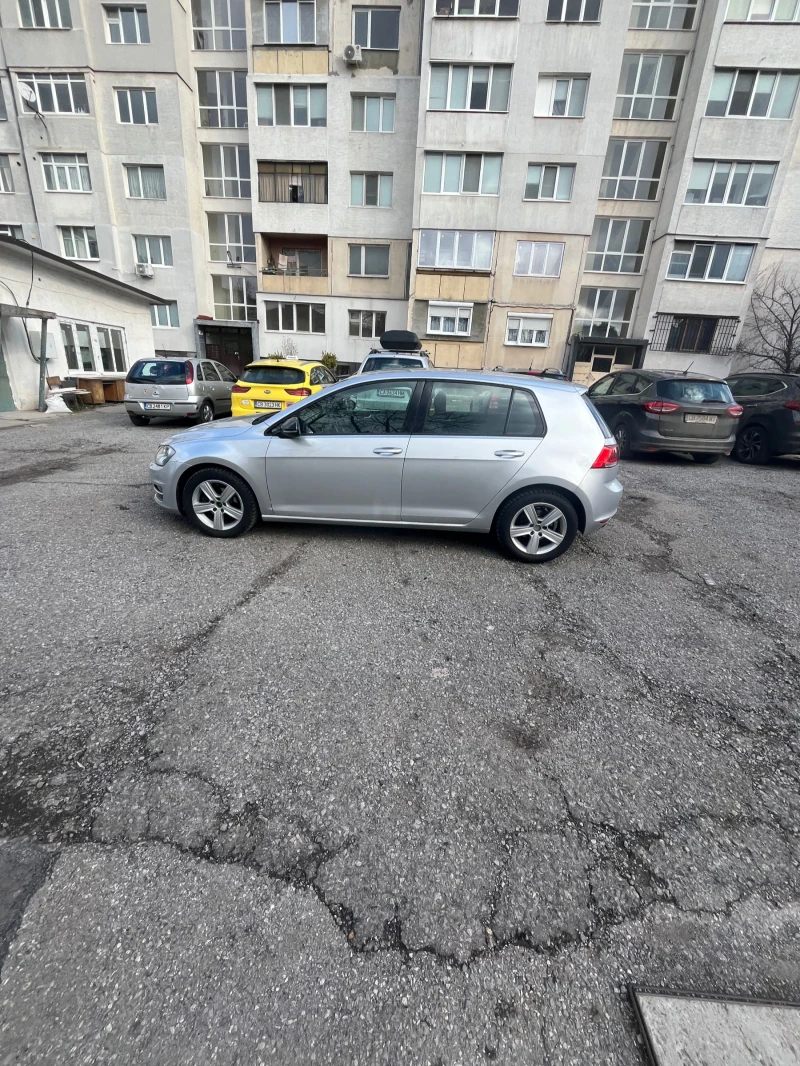 VW Golf Регистриран , снимка 2 - Автомобили и джипове - 53542339