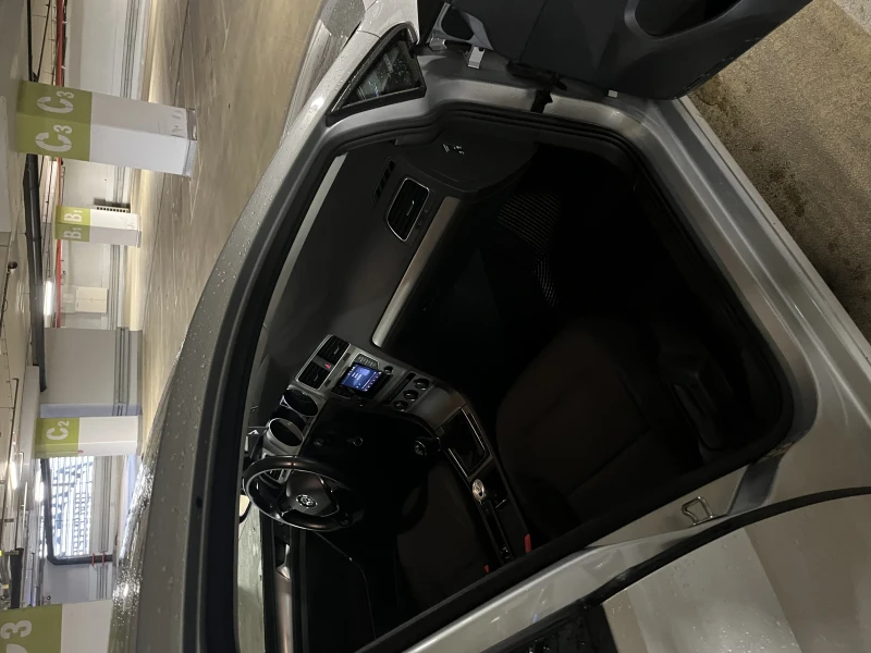 VW Golf, снимка 4 - Автомобили и джипове - 53366002