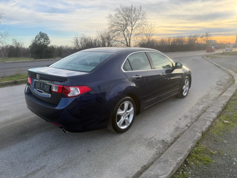 Honda Accord 2.0 ШВЕЙЦАРИЯ, снимка 3 - Автомобили и джипове - 53556349