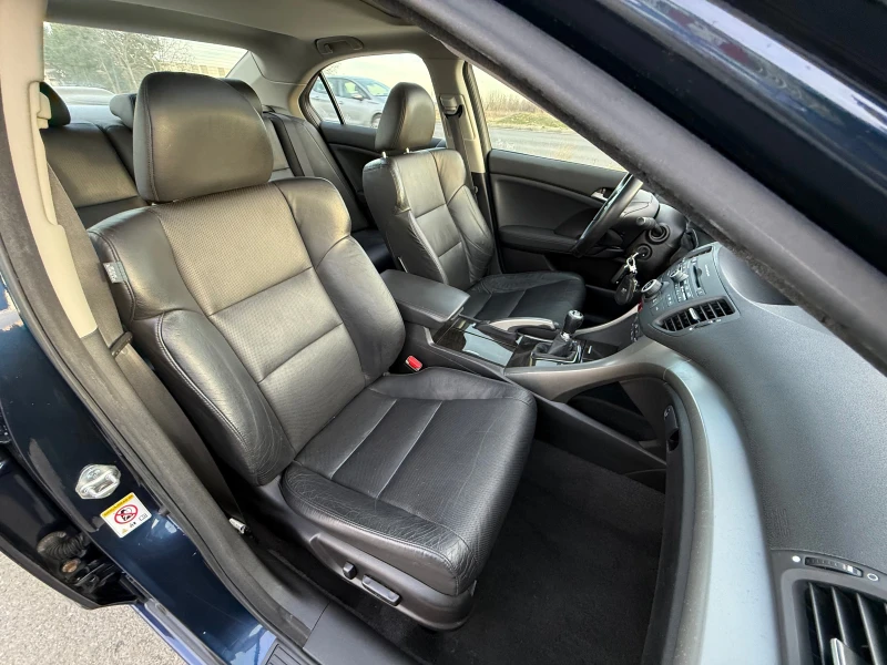 Honda Accord 2.0 ШВЕЙЦАРИЯ, снимка 10 - Автомобили и джипове - 53556349