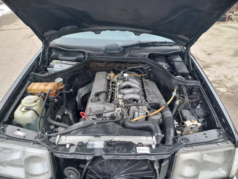 Mercedes-Benz 124 250D, снимка 9 - Автомобили и джипове - 53563044