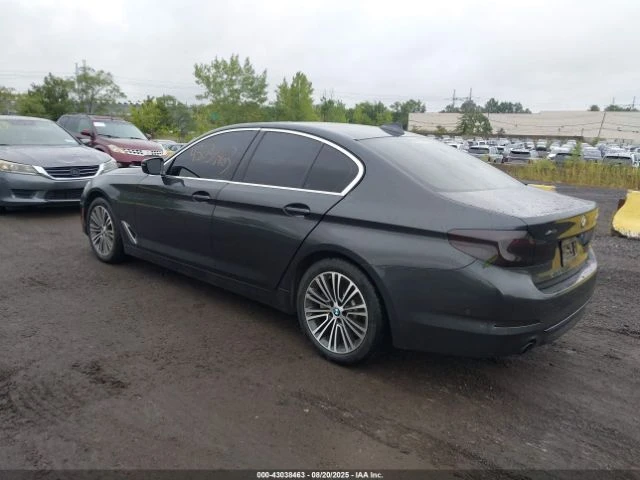 BMW 530 * АВТО КРЕДИТ* ЦЕНА ДО БГ * CARFAX *  - изображение 6