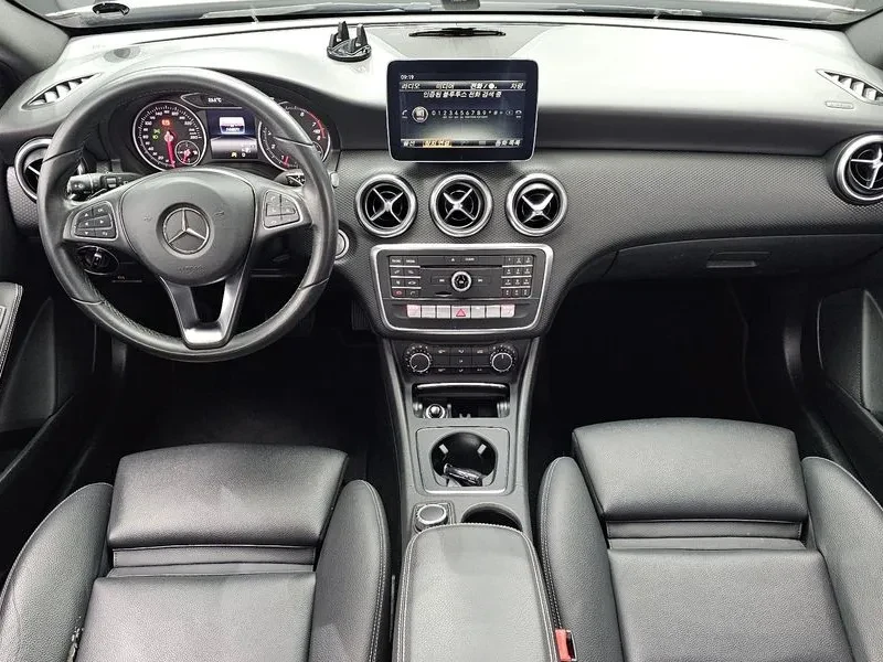 Mercedes-Benz A 200, снимка 7 - Автомобили и джипове - 55091113