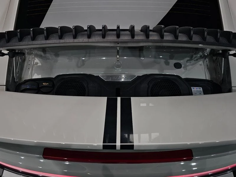 Porsche 911 Turbo S| 641к.с.| ВКЛ.ТЕХНОТЕСТ, снимка 5 - Автомобили и джипове - 55375735