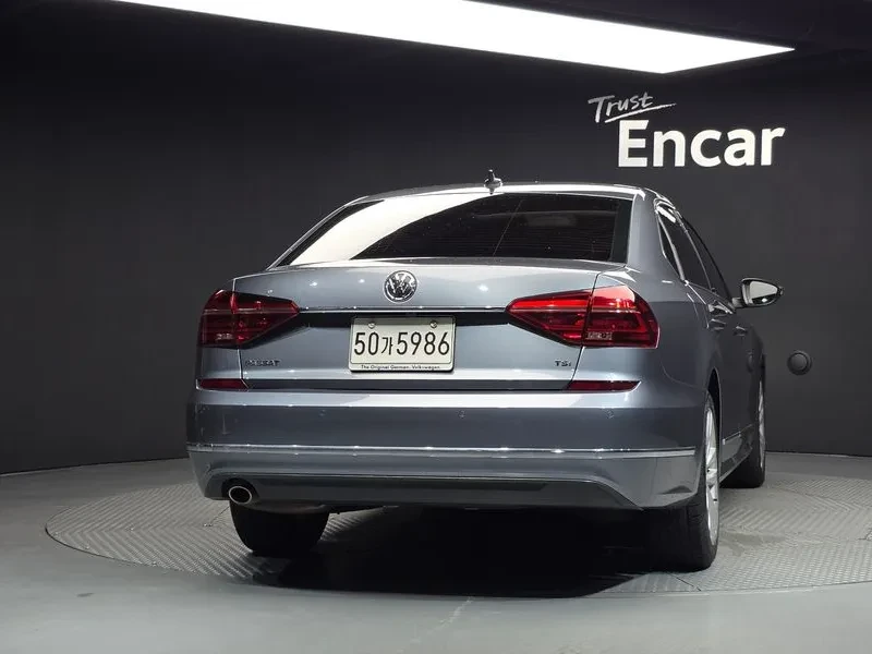 VW Passat  2.0 Tdi Prestige, снимка 4 - Автомобили и джипове - 55923223