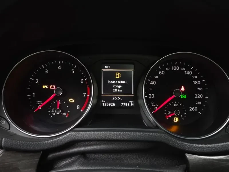 VW Passat  2.0 Tdi Prestige, снимка 8 - Автомобили и джипове - 55923223