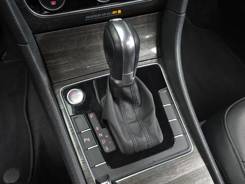 VW Passat  2.0 Tdi Prestige, снимка 9 - Автомобили и джипове - 55923223
