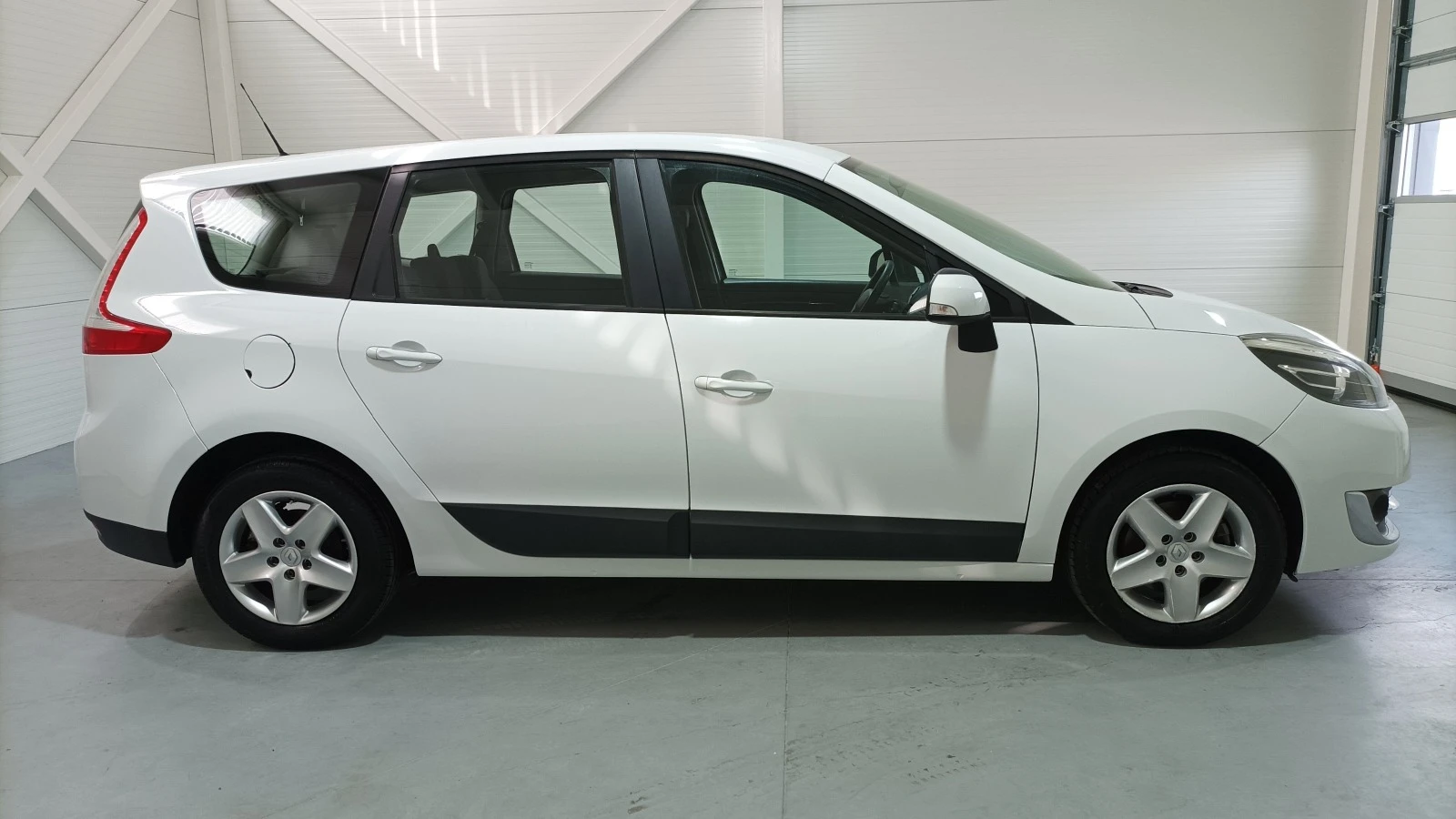 Renault Grand scenic 1.5 dci 6+ 1 - изображение 4