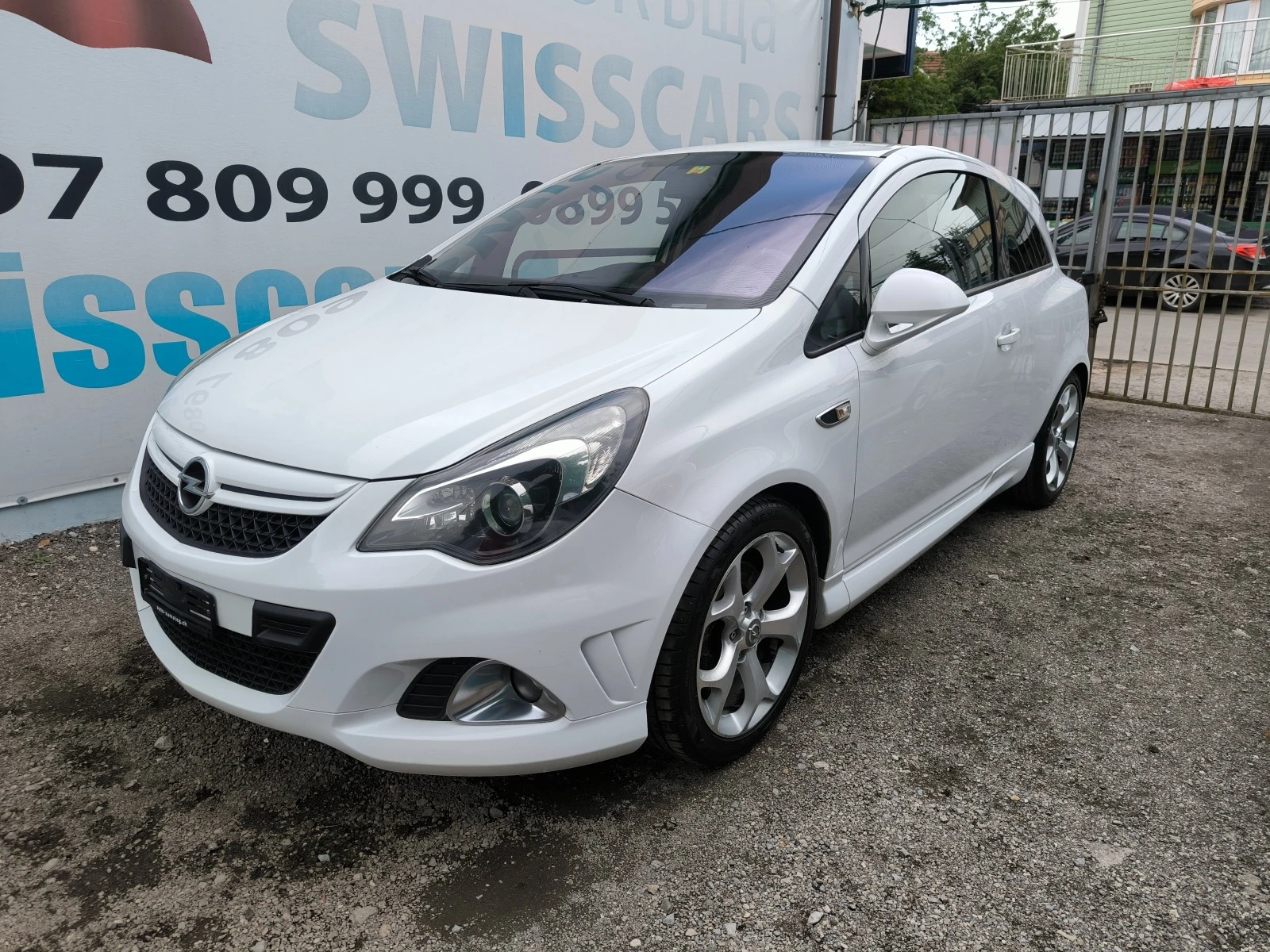 Opel Corsa OPC 1.6T Face Швейцария - [1] 