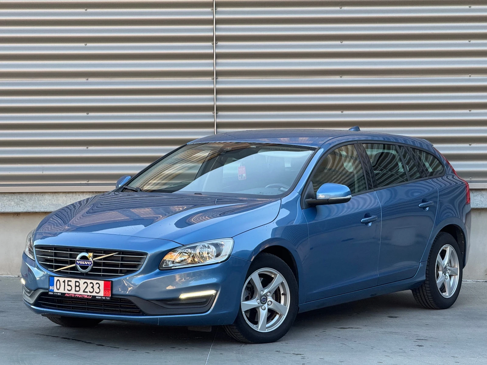 Volvo V60 1.6D СОБСТВЕН ЛИЗИНГ* БАРТЕР* НОВА - изображение 3