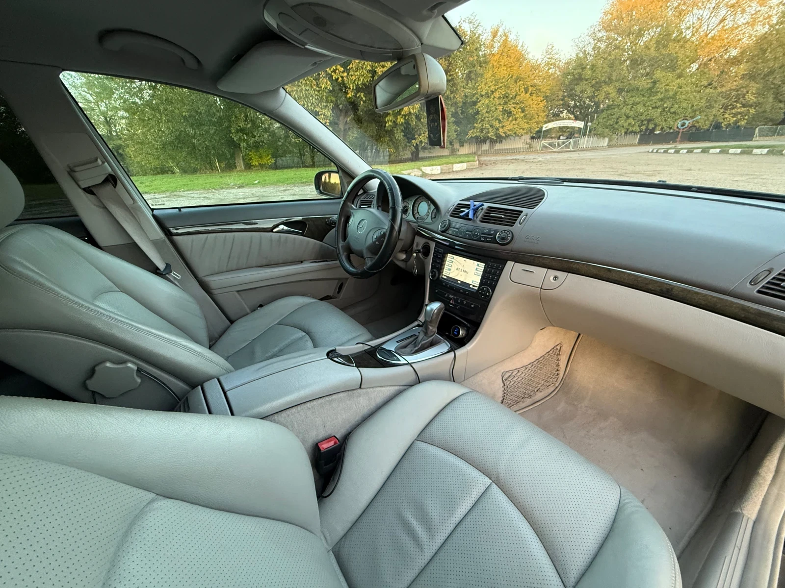 Mercedes-Benz E 270 2.7 - изображение 10