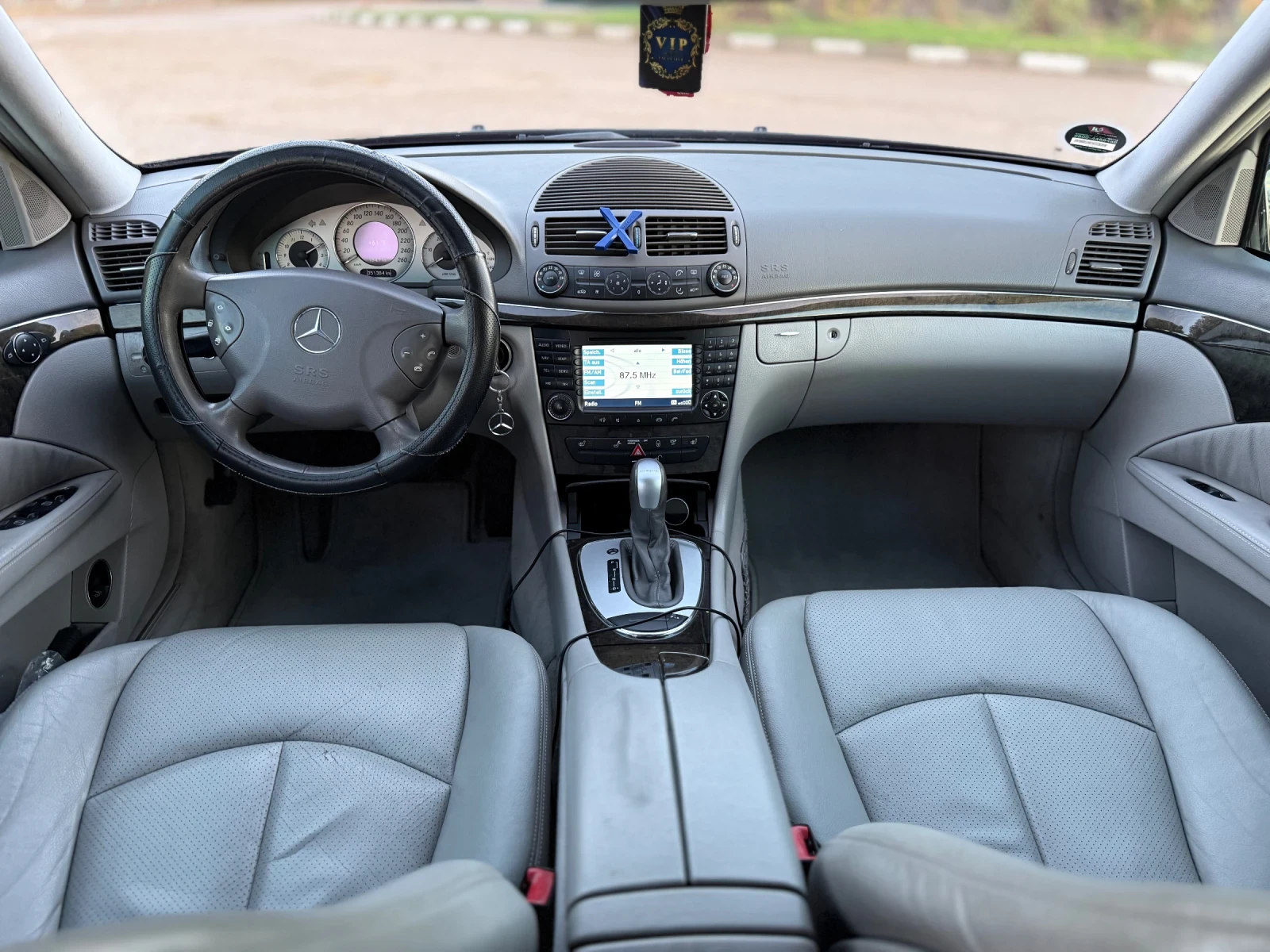 Mercedes-Benz E 270 2.7 - изображение 9