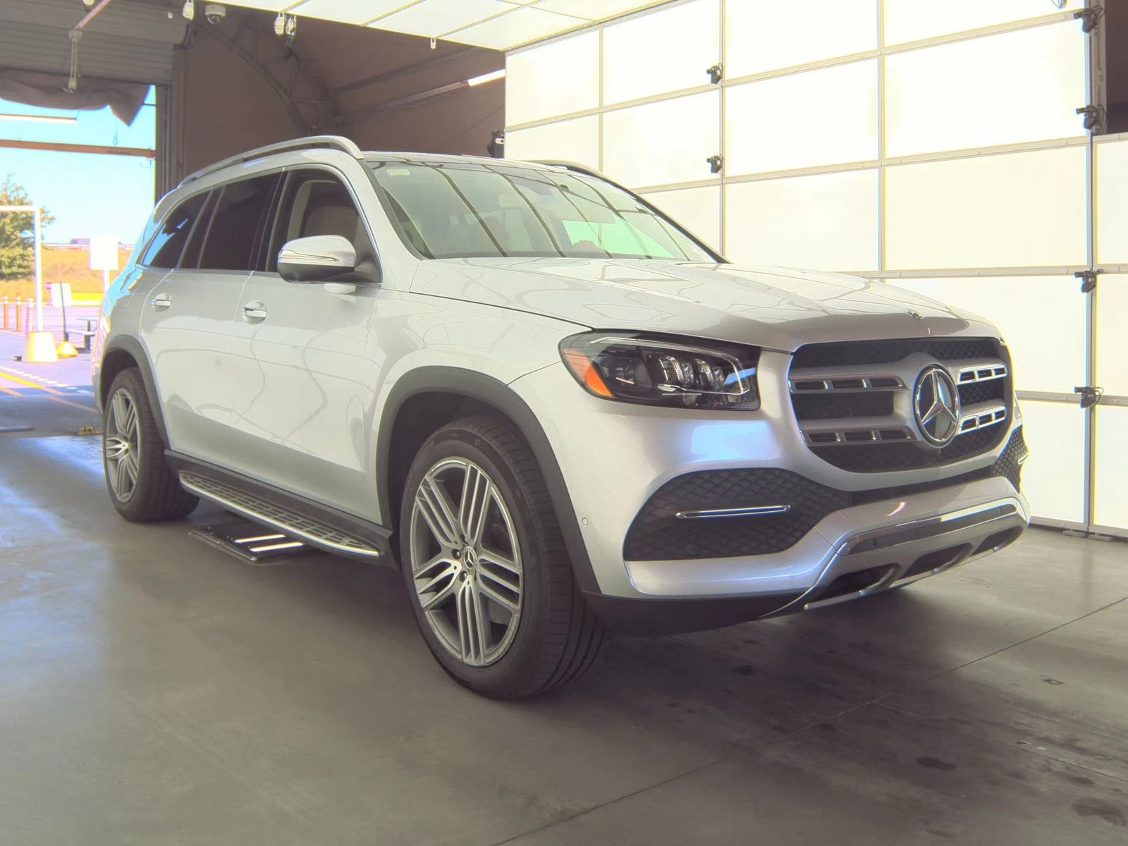 Mercedes-Benz GLS 450 4MATIC - изображение 3