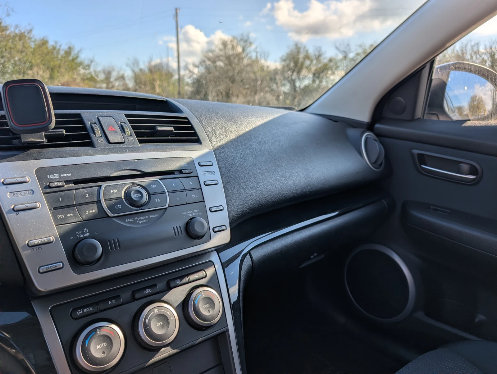 Mazda 6  - изображение 10