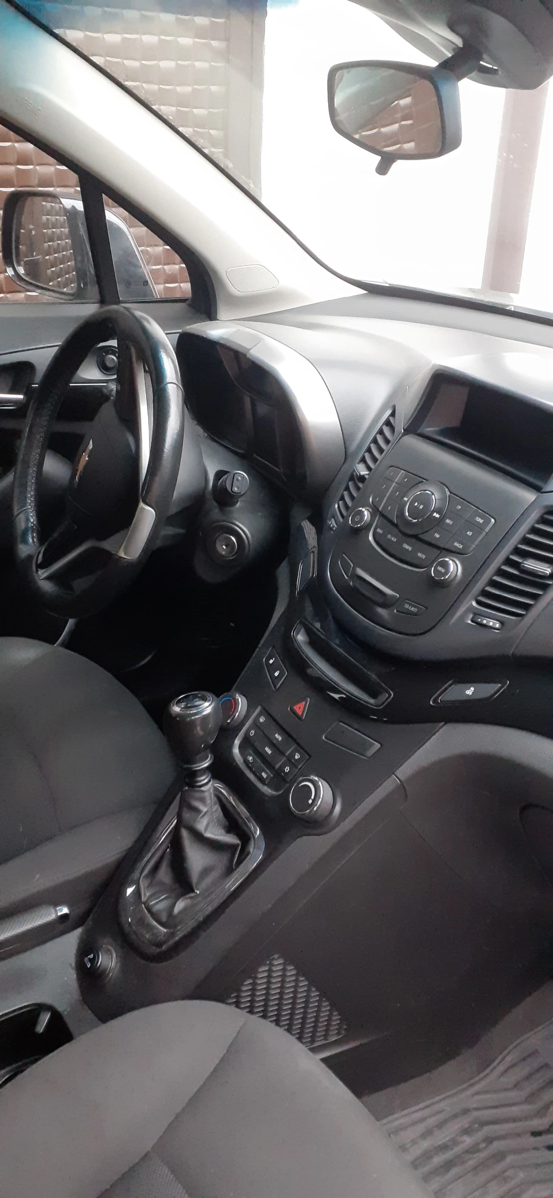 Chevrolet Orlando  - изображение 8