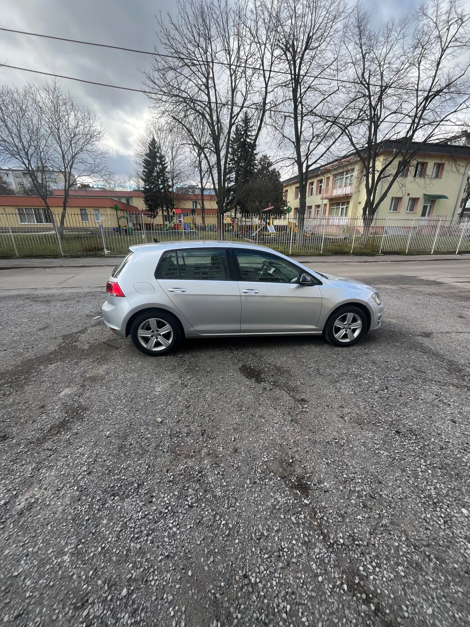 VW Golf Регистриран - изображение 3