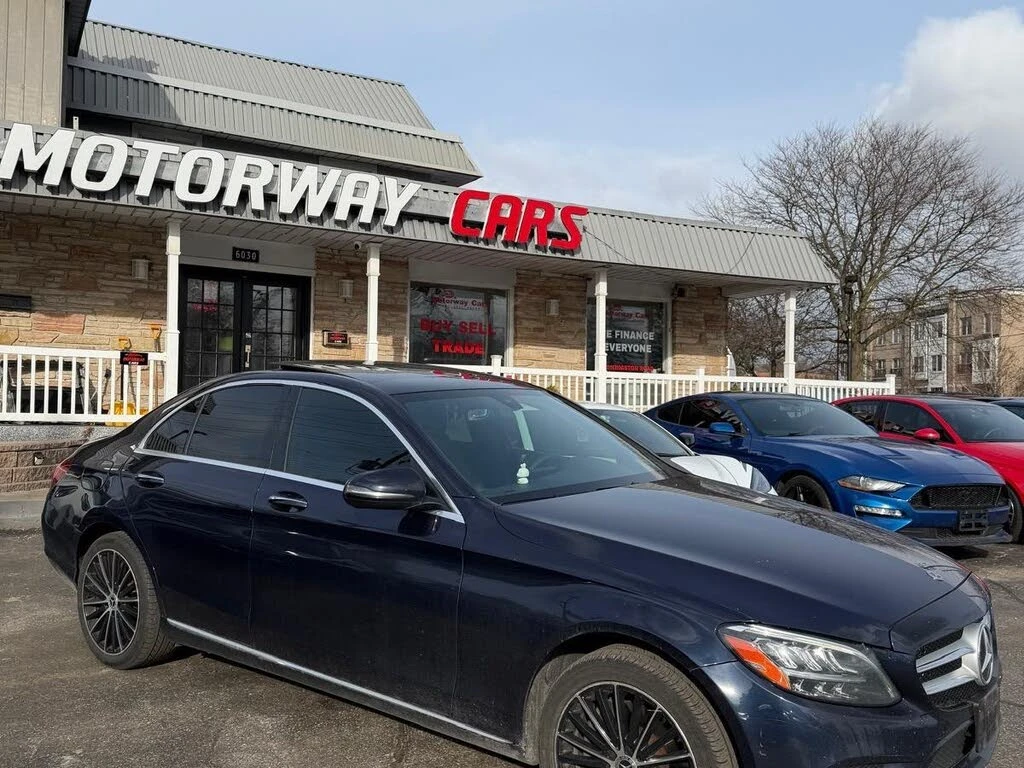 Mercedes-Benz C 300 * HeadUp * * AвтоКредит* (ЦЕНА ДО БГ) - изображение 4