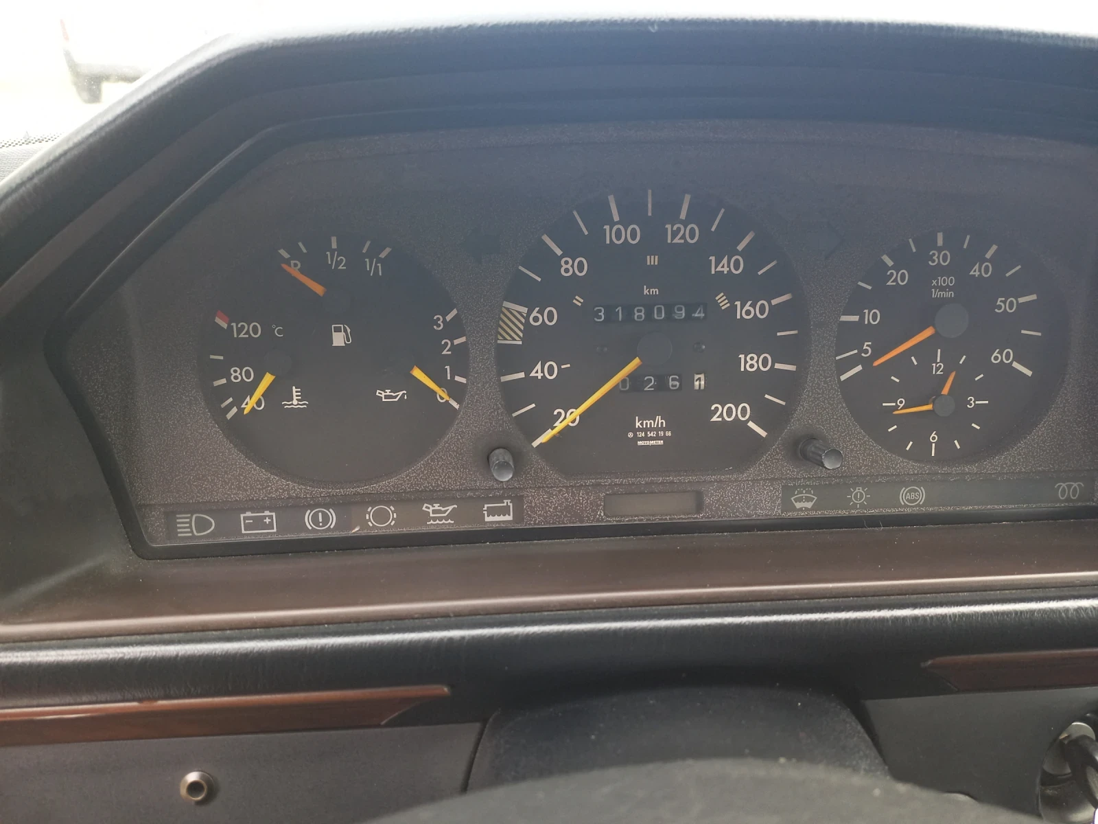 Mercedes-Benz 124 250D | Mobile.bg � ����������� 11